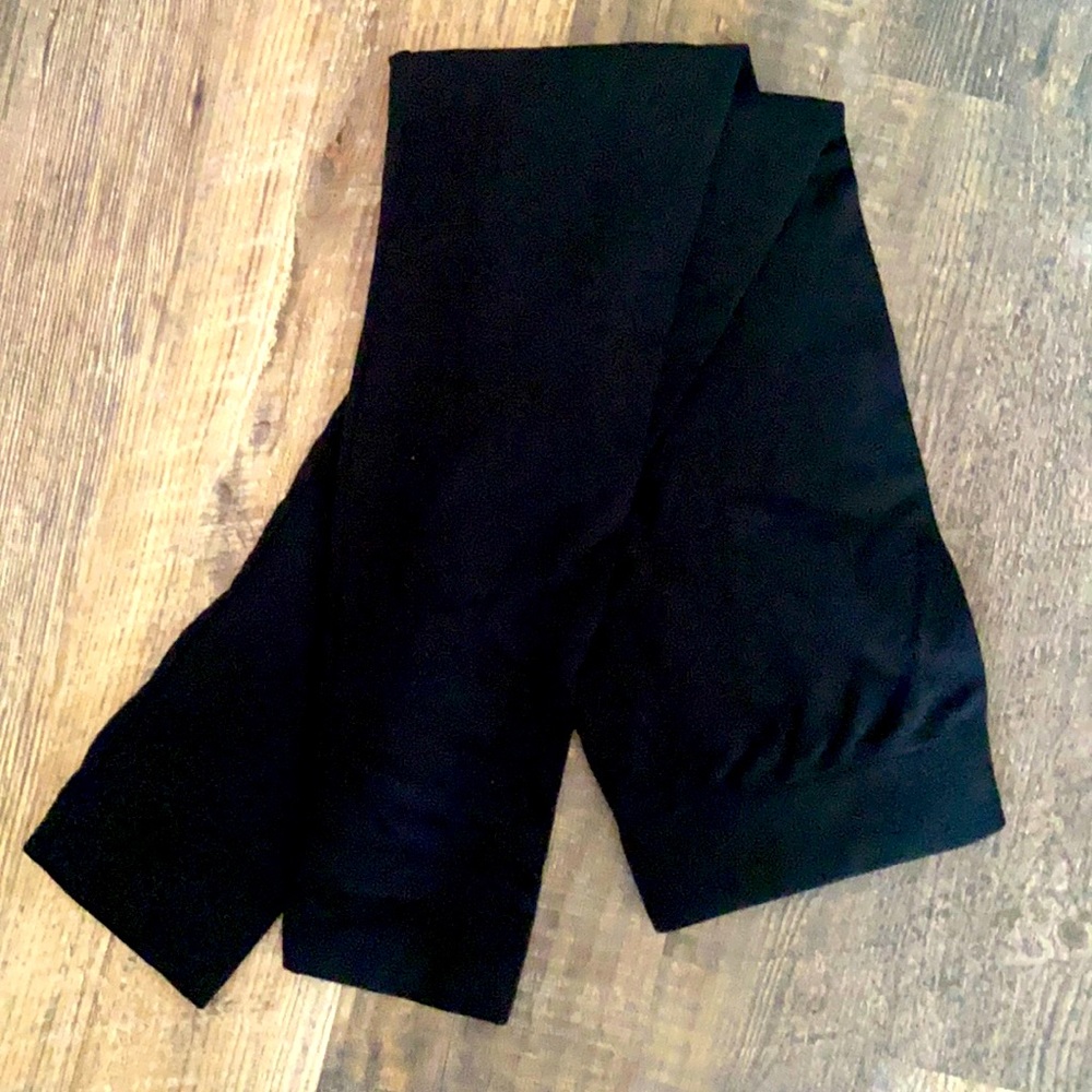 Small, fleece lined leggings